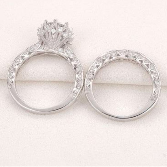 Boutique | Gorgeous Ring Set - Picture 4 of 7